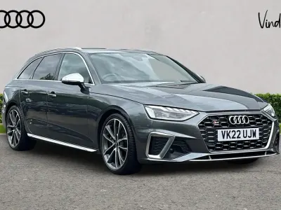 Used Audi A4 Design 336 HP (247 kW) 2022 Grey Estate