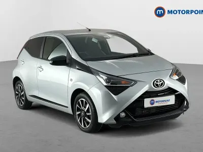 Used Toyota Aygo Trend 72 HP (52 kW) 2021 Silver Hatchback