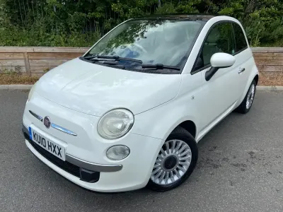 Gebraucht Fiat 500 Lounge 69 PS (50 kW) 2010 Weiß Kleinwagen