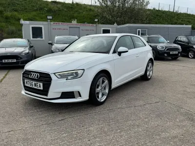Used Audi A3 Sport 116 HP (85 kW) 2016 White Hatchback