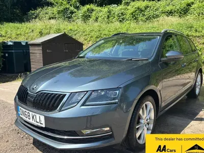 Used Skoda Octavia SE L 190 HP (139 kW) 2018 Grey Estate