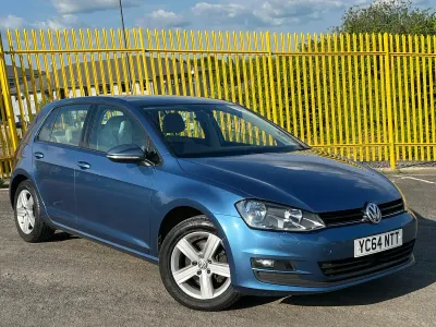 Usado VW Golf VII Match 2014 Azul Citadino