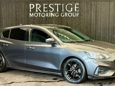 Used Ford Focus ST-Line 125 HP (91 kW) 2019 Grey Hatchback