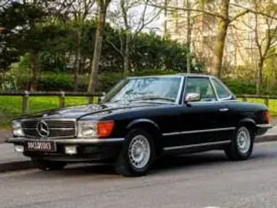 Used Mercedes SL380 204 HP (150 kW) 1985 Black Cabriolet
