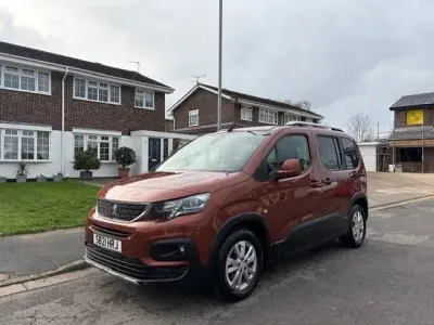 Usado Peugeot Rifter Allure 2021 Castanho Monovolume