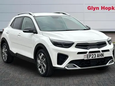 Used Kia Stonic GT-Line 118 HP (86 kW) 2023 White SUV