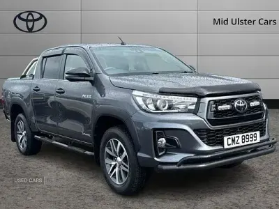 Used Toyota HiLux 150 HP (110 kW) 2019 Grey Pickup