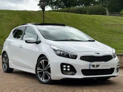 Used Kia Ceed GT-Line S 134 HP (98 kW) 2018 White Hatchback