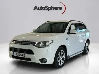 Begagnad Mitsubishi Outlander P-HEV 2015