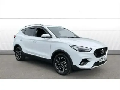 Usado MG ZS Exclusive 111 CV (81 kW) 2023 Blanco SUV