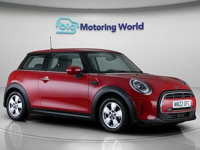 Used Mini Cooper Classic 136 HP (100 kW) 2022 Red Hatchback