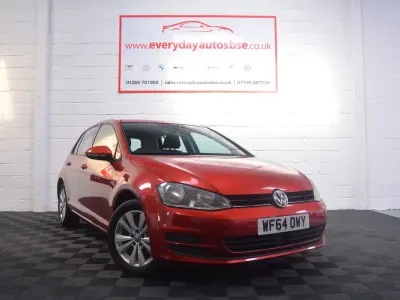 Used VW Golf VII SE 105 HP (77 kW) 2014 Red Hatchback