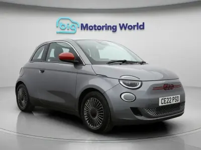 Used Fiat 500e Red 86 kW (118 HP) 2022 Hatchback