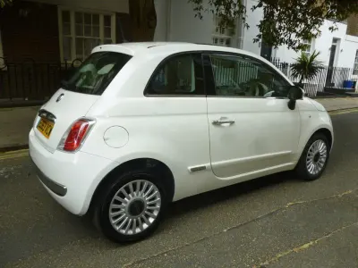 Used Fiat 500 Lounge 69 HP (50 kW) 2013 White Hatchback