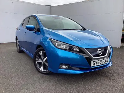 Used Nissan Leaf Tekna 110 kW (150 HP) 2019 Blue Hatchback