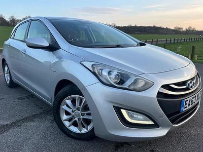 Used Hyundai i30 Active 100 HP (73 kW) 2013 Silver Hatchback