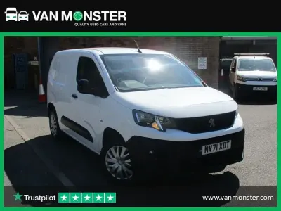 Used Peugeot Partner 2022 White MPV