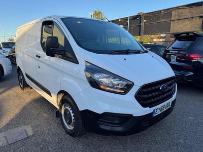 Begagnad Ford Transit Custom 105 HK (77 kW) 2018 Vit Van