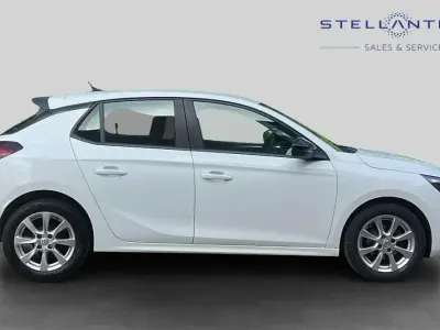 Used Vauxhall Corsa Design Edition 74 HP (54 kW) 2023 White Hatchback