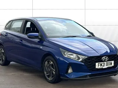 Usado Hyundai i20 SE 100 CV (73 kW) 2021 Azul Utilitario