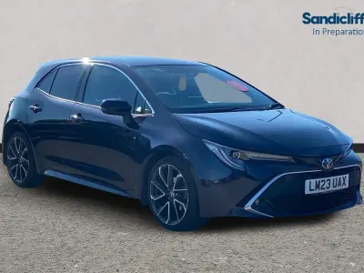 Gebraucht Toyota Corolla 122 PS (89 kW) 2022 Blau Kleinwagen