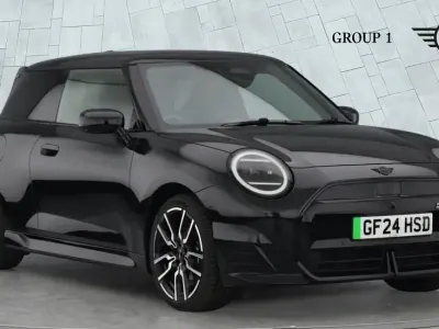 Używany Mini Cooper SE Hatch 158 kW (215 KM) 2024 Czarny Hatchback