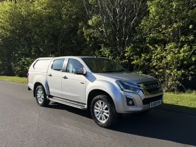 Used Isuzu D-Max 164 HP (120 kW) 2019 Silver Pickup