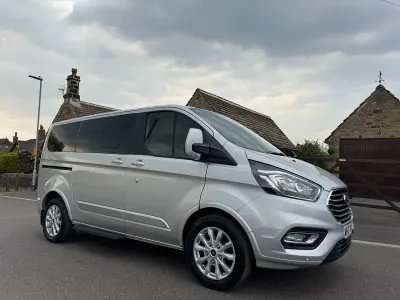 Usado Ford Tourneo Titanium 2019 Prateado Monovolume