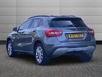 Usado Mercedes GLA200 SE 136 HP (100 kW) 2017 Cinzento SUV