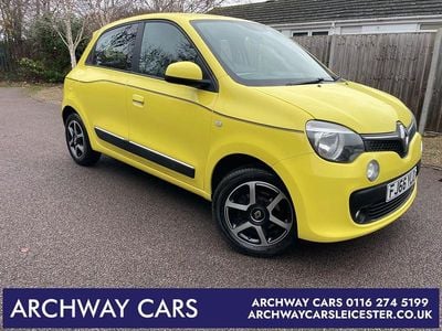 Used Renault Twingo Dynamique 70 HP (51 kW) 2016 Yellow Hatchback