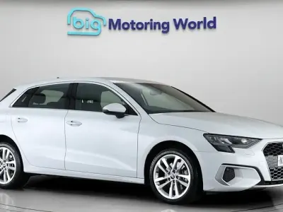 Used Audi A3 Sportback e-tron Sport 204 HP (150 kW) 2023 White Hatchback