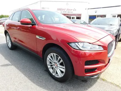 Used Jaguar F-Pace Prestige 178 HP (130 kW) 2016 Red SUV