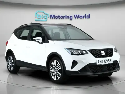 Used Seat Arona SE 95 HP (69 kW) 2023 White SUV