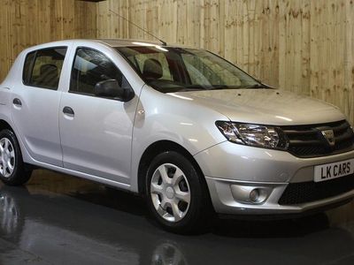 Used Dacia Sandero Ambiance 2015 Silver Hatchback
