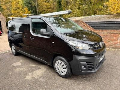 Black Used 2020 Vauxhall Vivaro MPV | £8,995 (Super price)