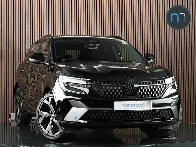 Begagnad Renault Austral Techno Esprit Alpine 2023 Svart SUV