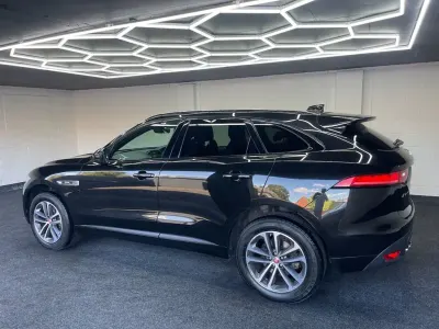 Used Jaguar F-Pace R-Sport 180 HP (132 kW) 2019 Black SUV