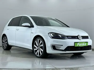 Używany VW Golf VII GTE 204 KM (150 kW) 2016 Biały Hatchback