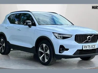 Used Volvo XC40 Plus 161 HP (118 kW) 2025 Blue SUV