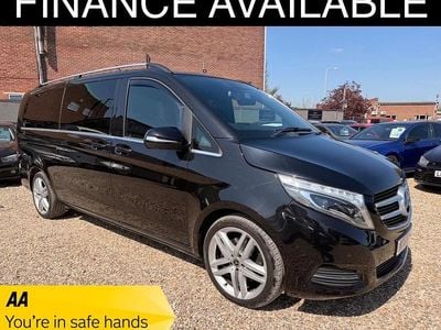 Usado Mercedes V250 2015 Preto Monovolume