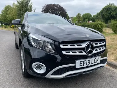 Used Mercedes GLA200 Executive 156 HP (114 kW) 2019 Black SUV