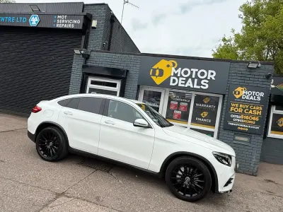 Usado Mercedes GLC250 AMG line 2017 Branco Coupé