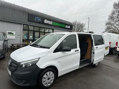 Begagnad Mercedes Vito Progressive 2021 Vit Van