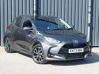 Second-hand Toyota Yaris Hybrid Design 116 CP (85 kW) 2024 Gri Hatchback