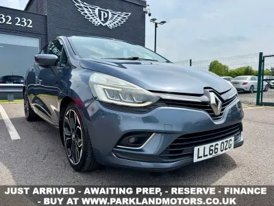 Used Renault Clio Dynamique 2016 Grey Hatchback