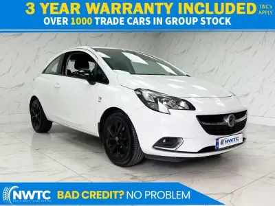 Used Vauxhall Corsa SRi 75 HP (55 kW) 2017 White Hatchback