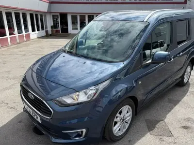 Used Ford Tourneo Connect Titanium 120 HP (88 kW) 2021 Blue MPV