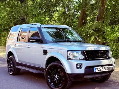 Used Land Rover Discovery Landmark 256 HP (188 kW) 2016 Silver SUV