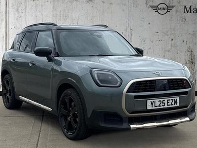 Używany Mini Countryman Exclusive 218 KM (160 kW) 2025 Zielony SUV