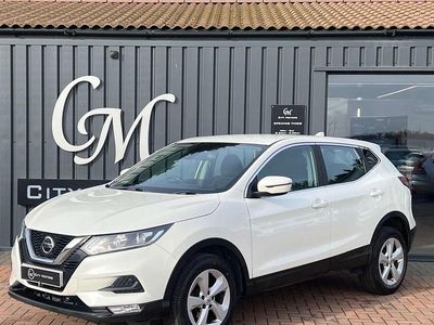 Used Nissan Qashqai Acenta Premium 115 HP (84 kW) 2019 White SUV